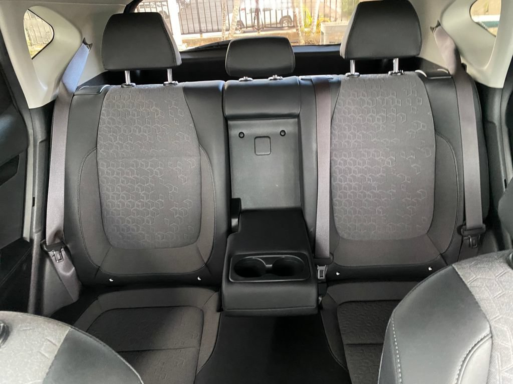 Used 2024 Kia Seltos S AWD/4WD image 36