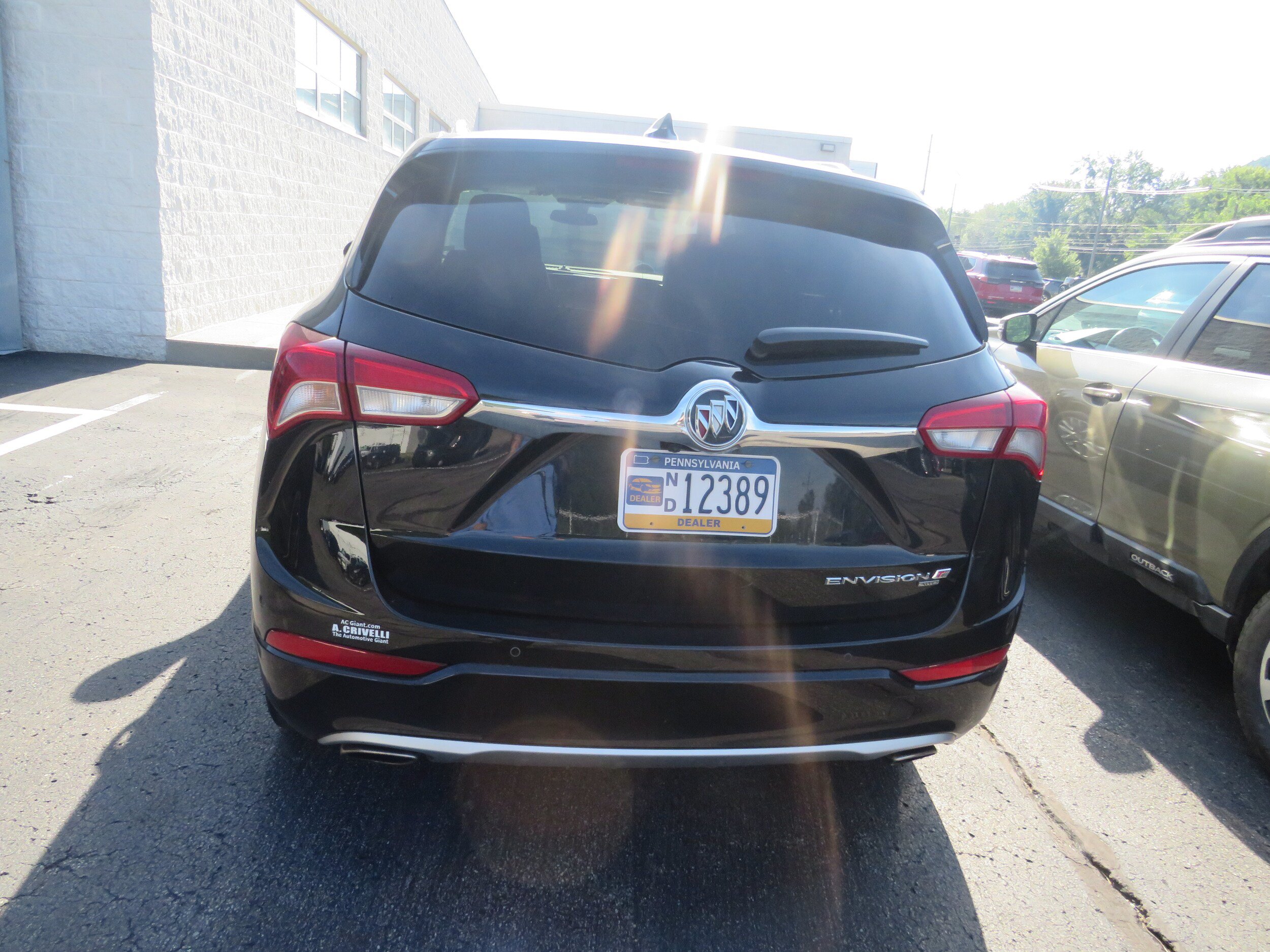 Used 2019 Buick Envision Premium w/ Driver Confidence Package AWD/4WD image 6