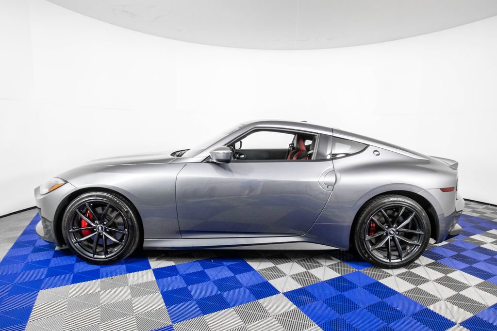 Used 2024 Nissan Z Performance w/ Floor Mat Package image 8