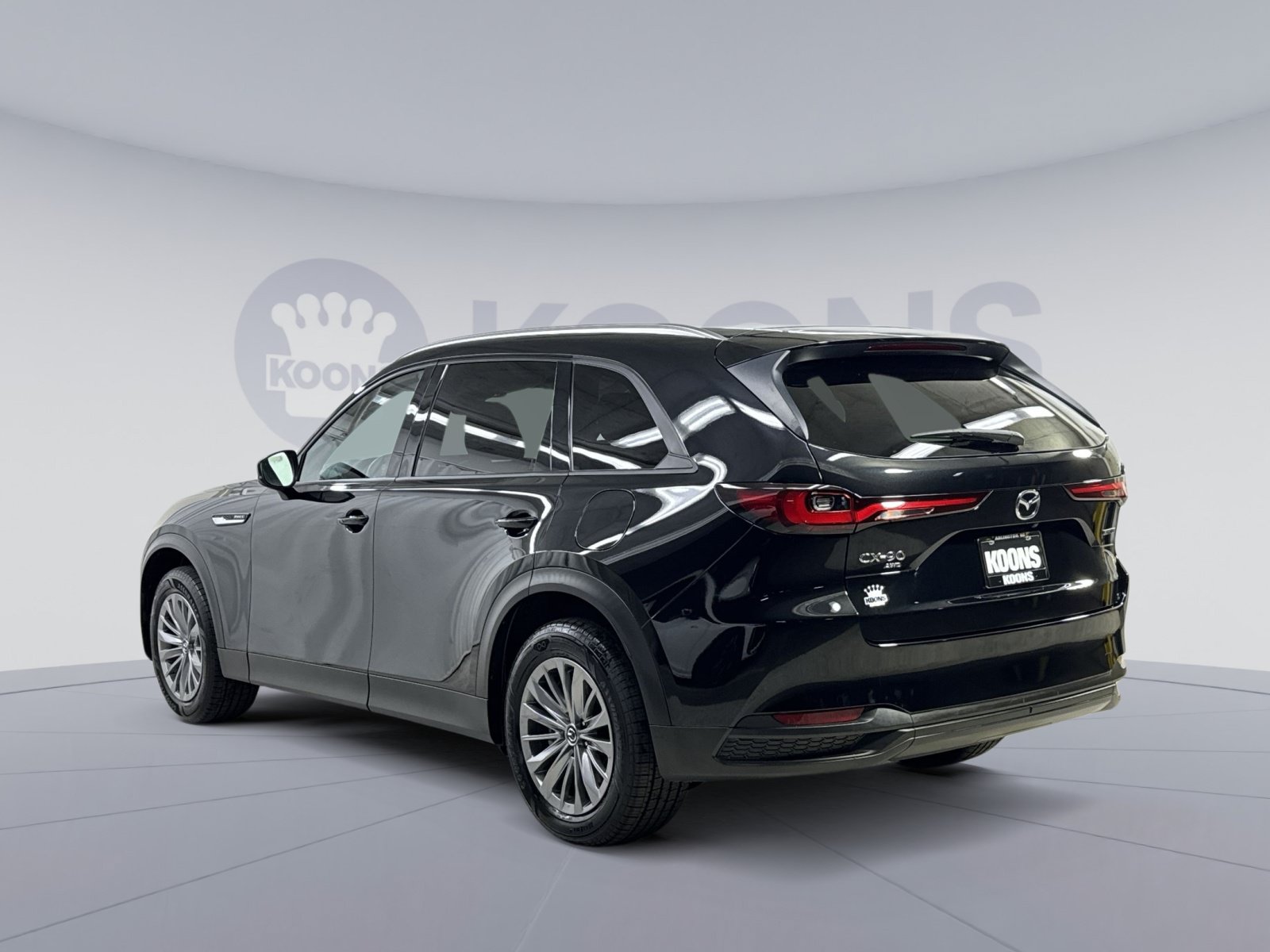 Used 2024 MAZDA CX-90 Plug-In Hybrid w/ Preferred AWD/4WD image 18
