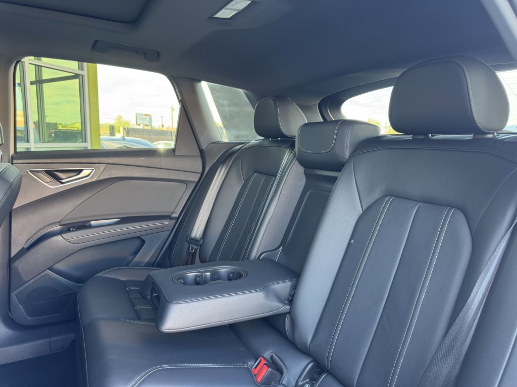 Used 2022 Audi Q4 e-tron Premium Plus w/ Premium Plus image 39