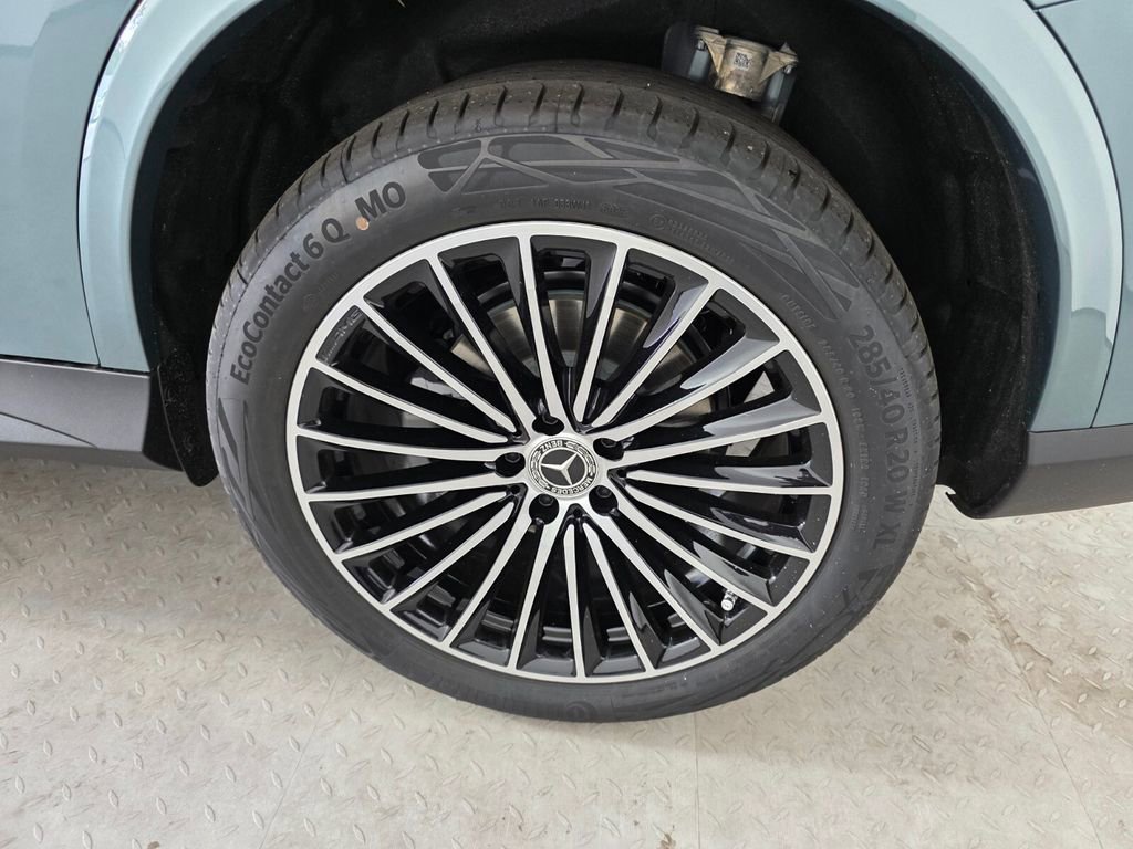New 2026 Mercedes-Benz GLC 300 image 9