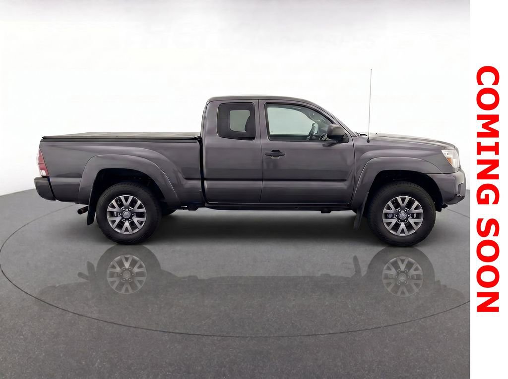 Used 2015 Toyota Tacoma 4x4 Access Cab image 10