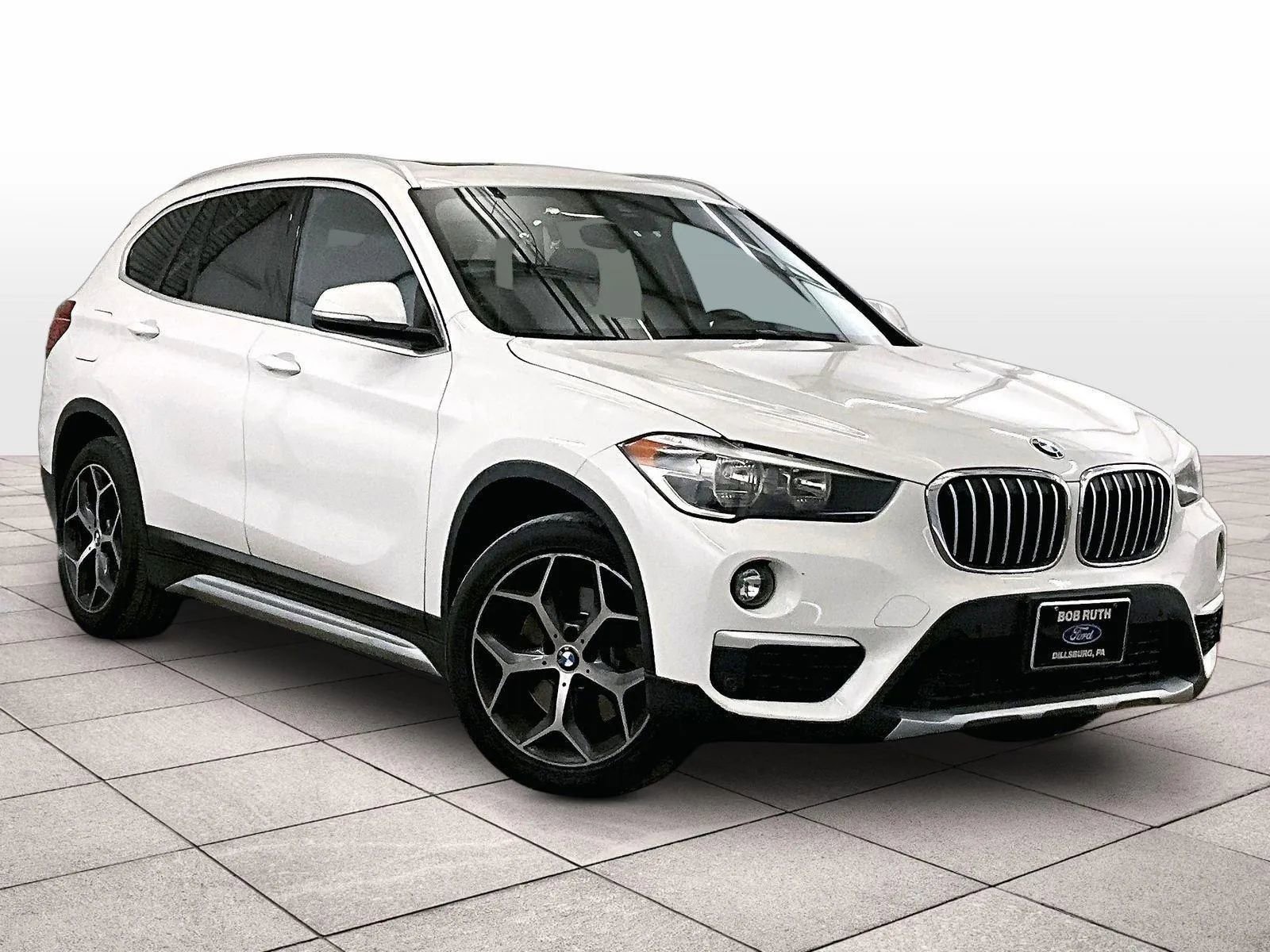 Used 2019 BMW X1 sDrive28i w/ Convenience Package image 2
