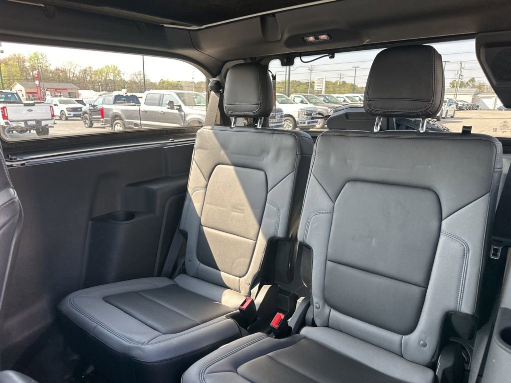 Used 2022 Ford Bronco Black Diamond image 23