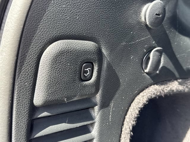 Used 2018 Jeep Grand Cherokee Overland AWD/4WD image 22
