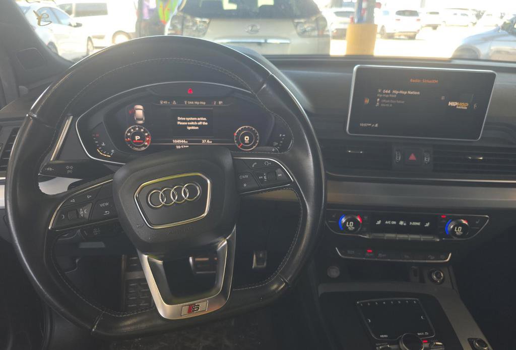 Used 2018 Audi SQ5 Prestige w/ Prestige Package image 8