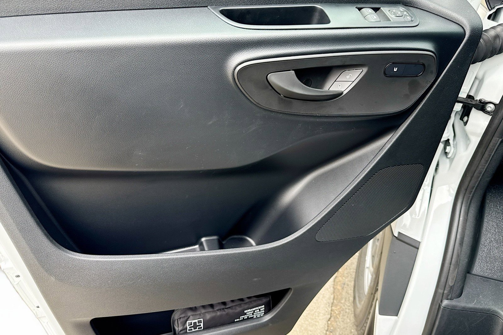 New 2025 Mercedes-Benz Sprinter 2500 image 16