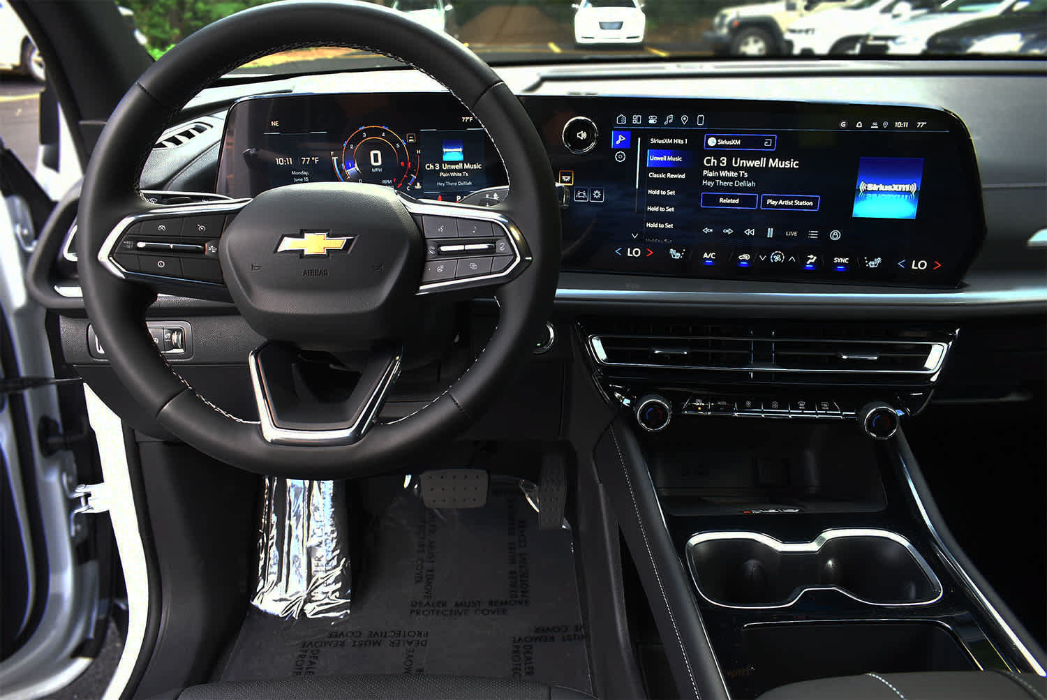 New 2026 Chevrolet Traverse LT w/ Driver Confidence Package AWD/4WD image 13