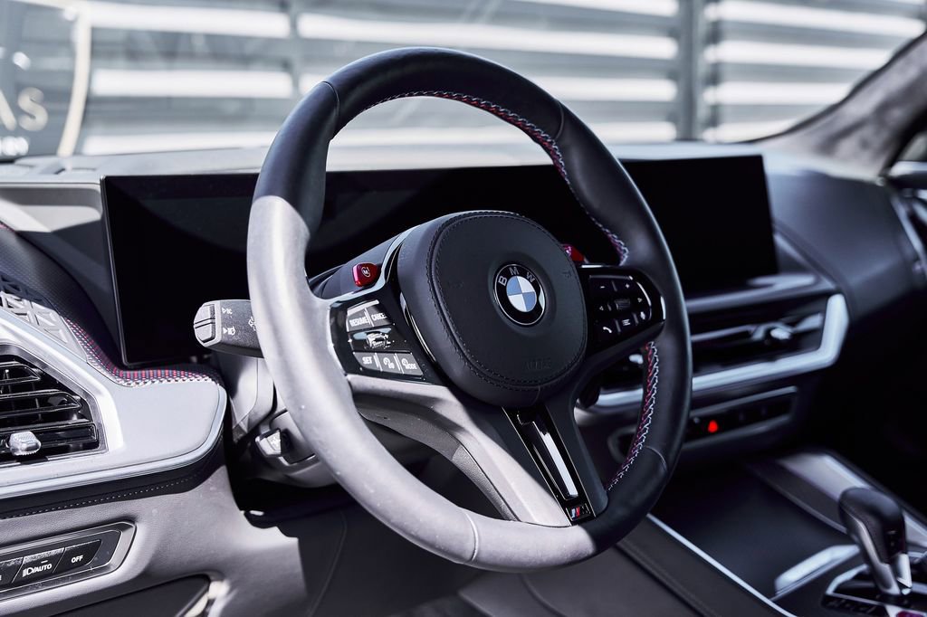 Used 2025 BMW XM Label Red AWD/4WD image 38