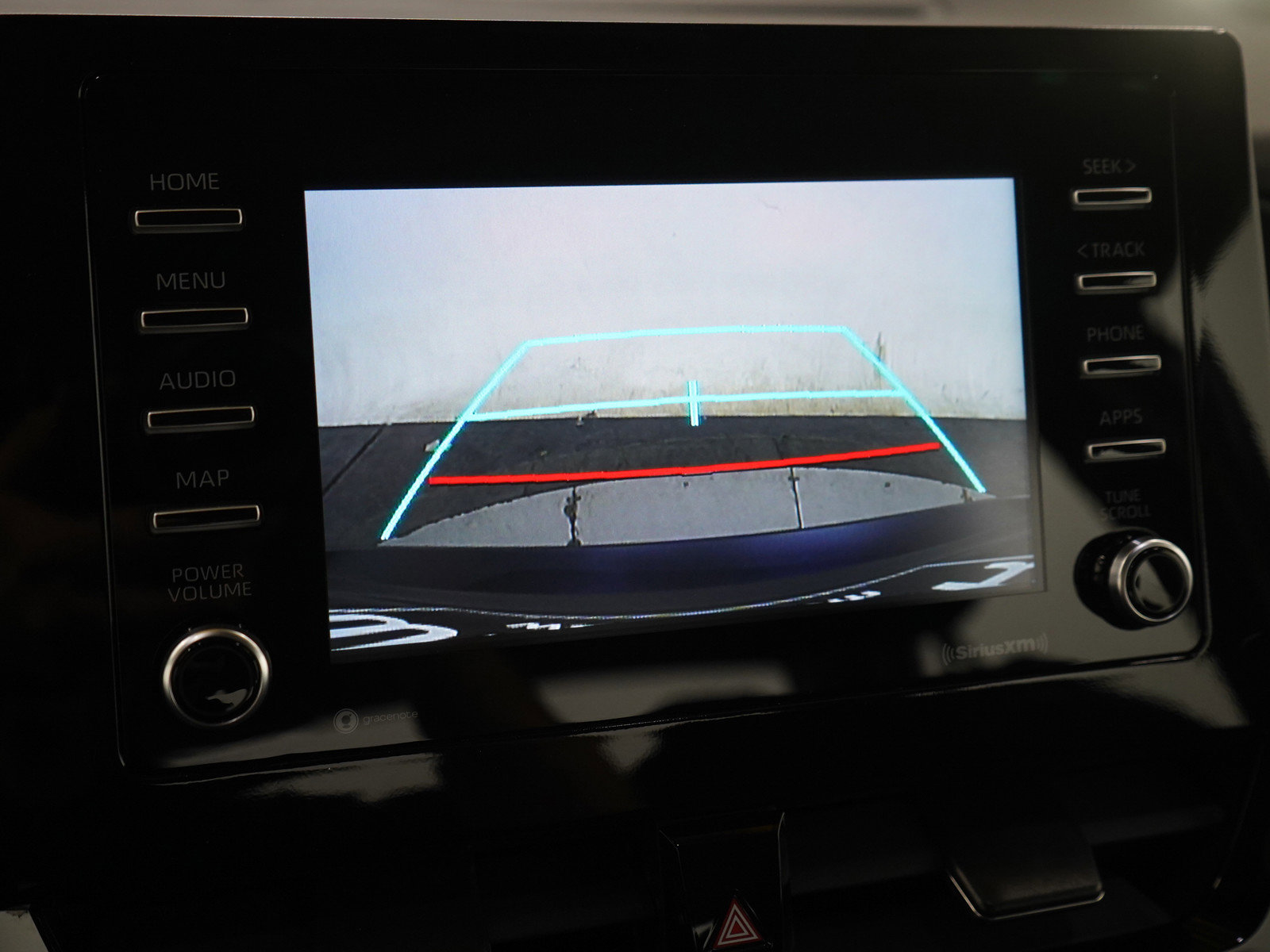Used 2022 Toyota Camry SE FWD image 20