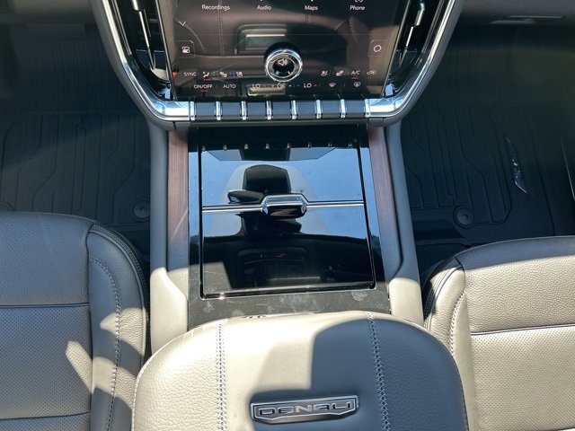 New 2026 GMC Yukon Denali w/ Sun & Power Step Package image 17