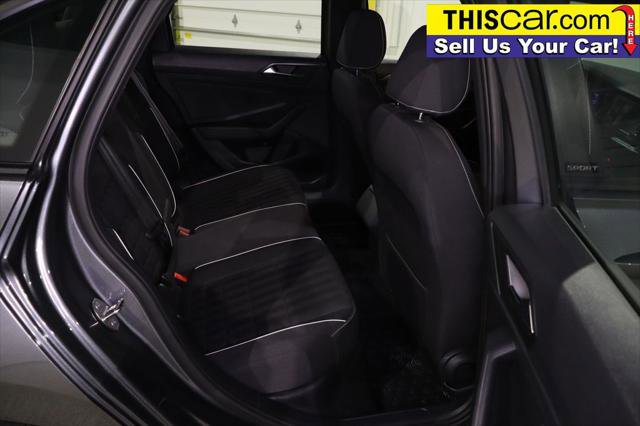 Used 2024 Volkswagen Jetta Sport image 19