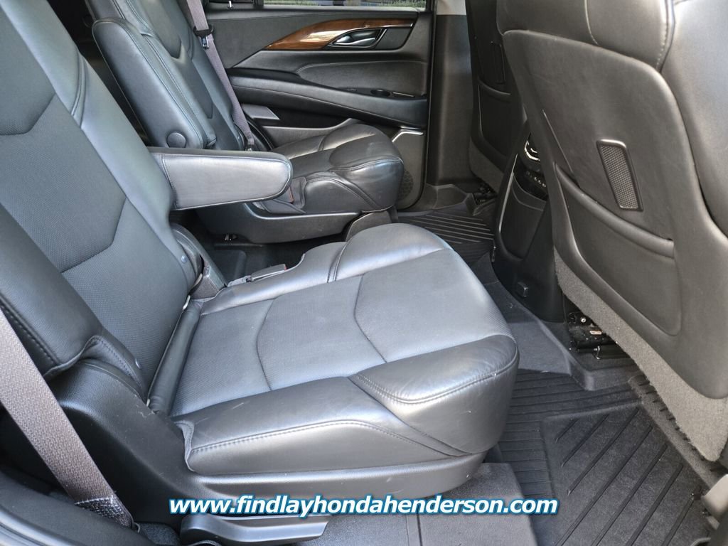 Used 2017 Cadillac Escalade Premium Luxury RWD image 20