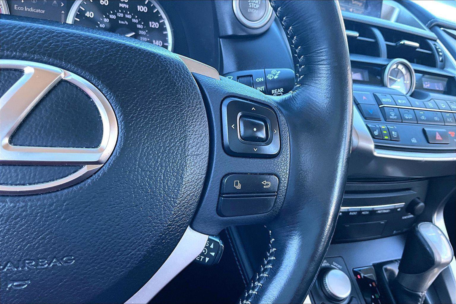 Used 2015 Lexus NX 200t FWD image 19