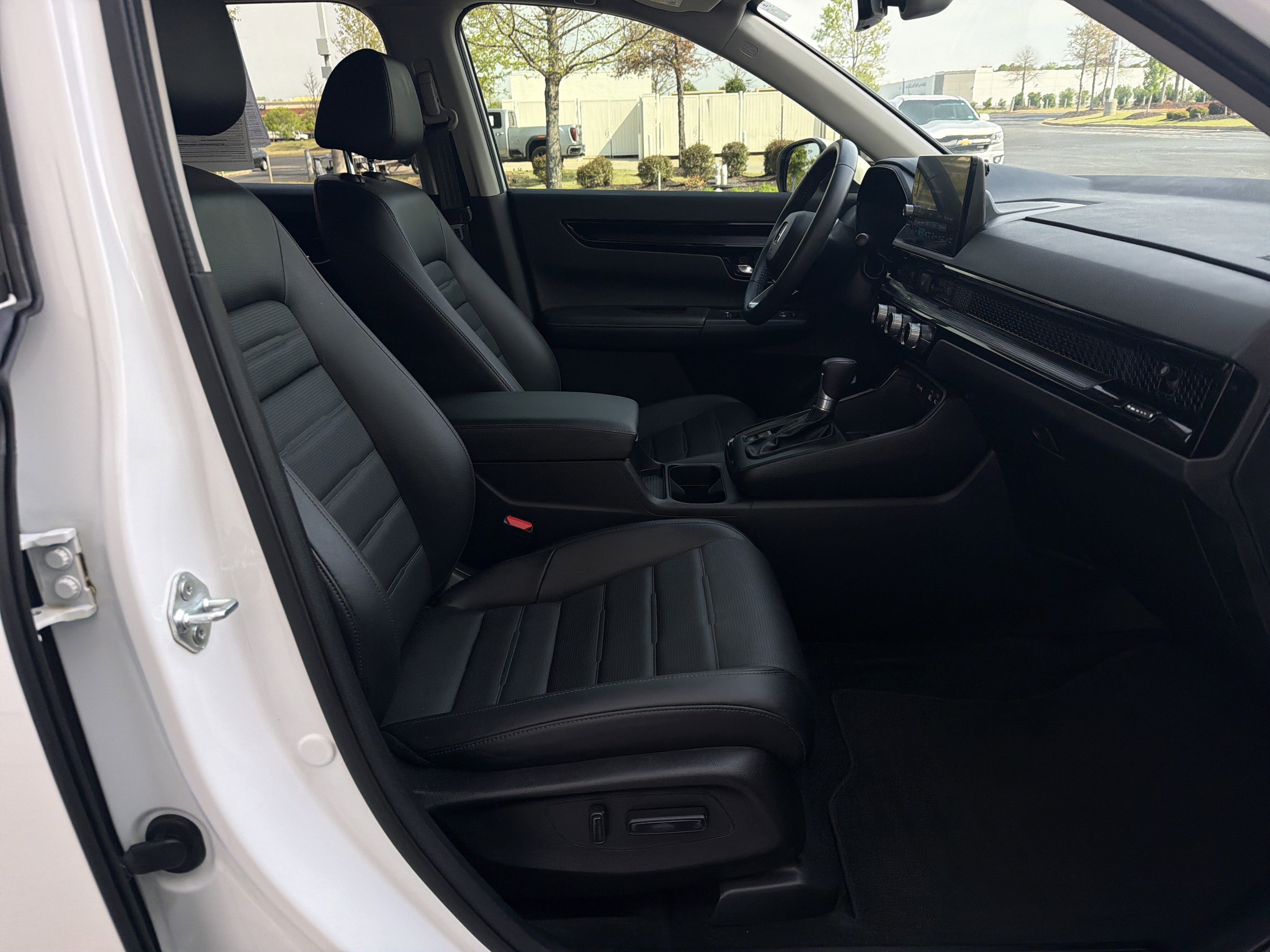 Used 2024 Honda CR-V EX-L image 31