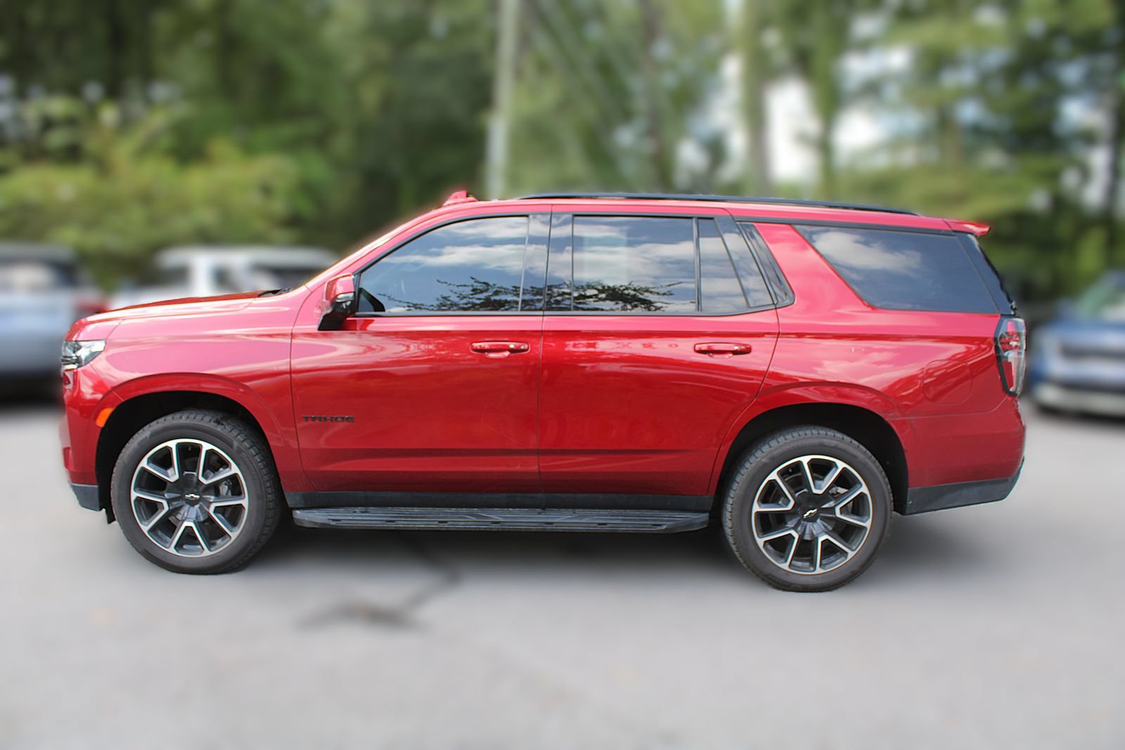 Used 2022 Chevrolet Tahoe RST w/ Luxury Package RWD image 5
