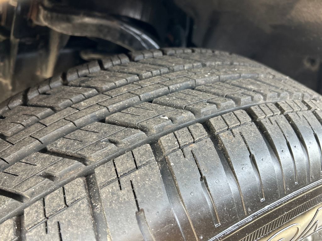 Used 2024 Ford Expedition Max XLT image 27