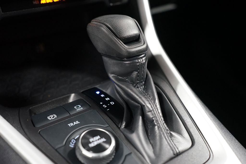 Certified 2024 Toyota RAV4 XLE image 21