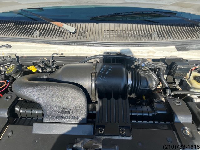 Used 2006 Ford E-350 and Econoline 350 Super Duty RWD image 11