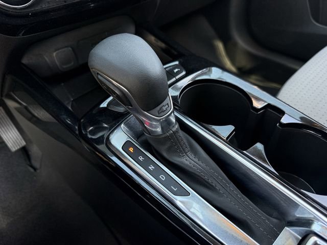 Used 2025 Chevrolet Trax LT FWD image 21