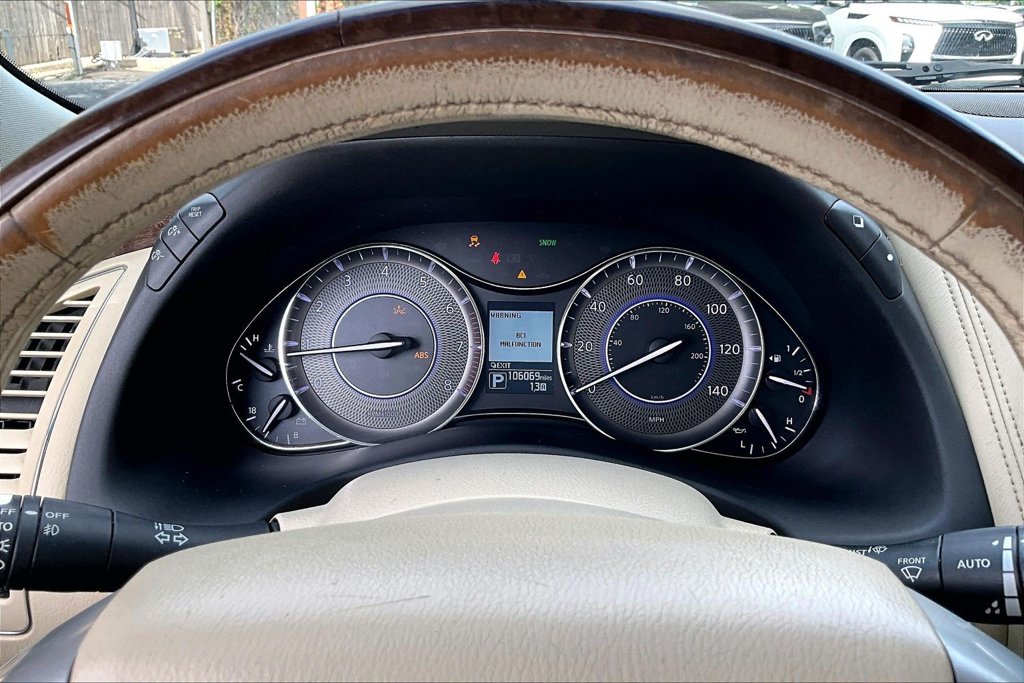 Used 2016 INFINITI QX80 2WD w/ Driver's Assistance Package image 31