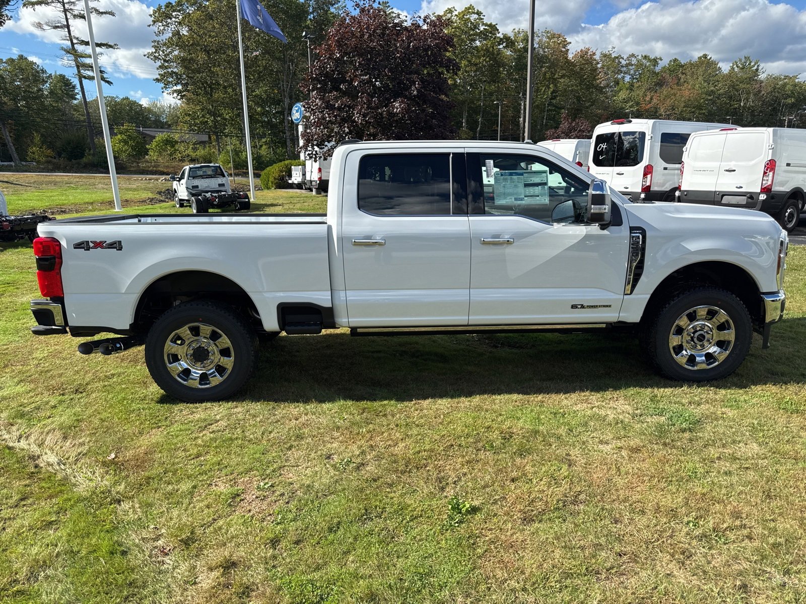 New 2026 Ford F250 Lariat w/ Lariat Ultimate Package image 9