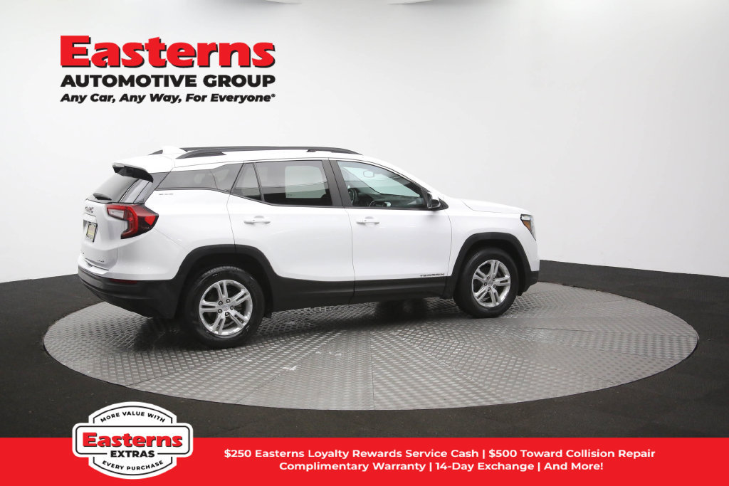 Used 2023 GMC Terrain SLE w/ Driver Convenience Package AWD/4WD image 46