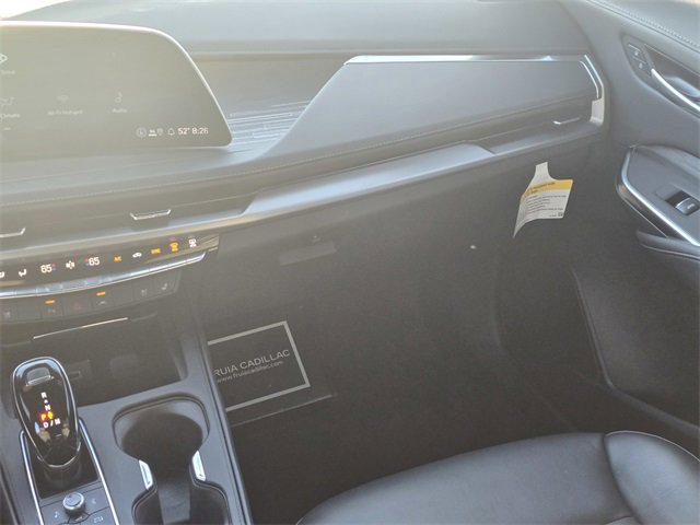 Used 2025 Cadillac XT4 Premium Luxury image 26
