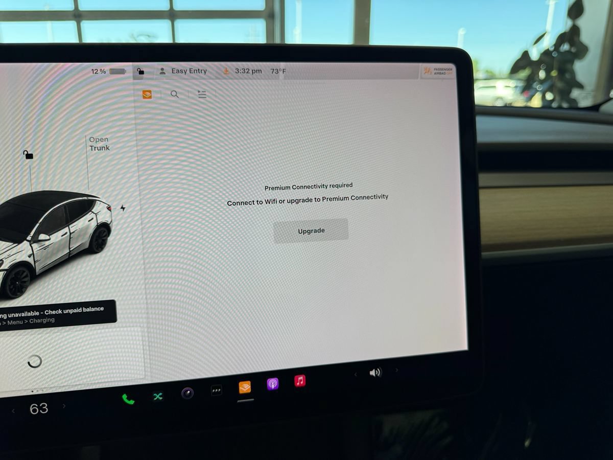 Used 2021 Tesla Model Y Long Range AWD/4WD image 59