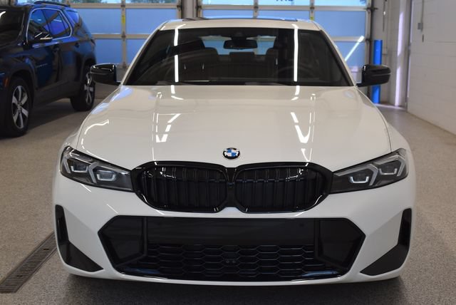 New 2026 BMW 330i xDrive Sedan w/ M Sport Package AWD/4WD image 3