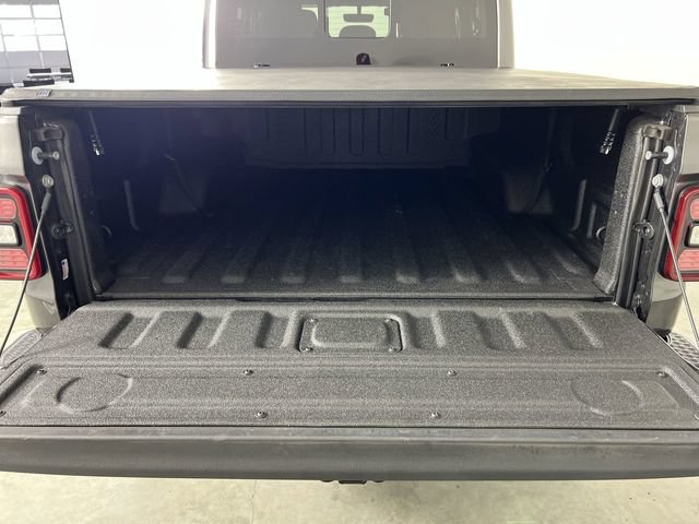 Used 2023 Jeep Gladiator Mojave w/ LED Lighting Group AWD/4WD image 26