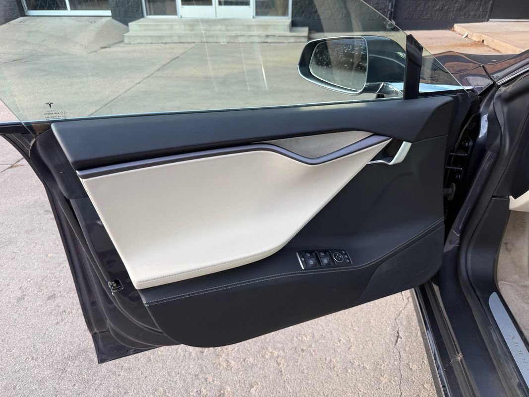 Used 2019 Tesla Model S Long Range image 22