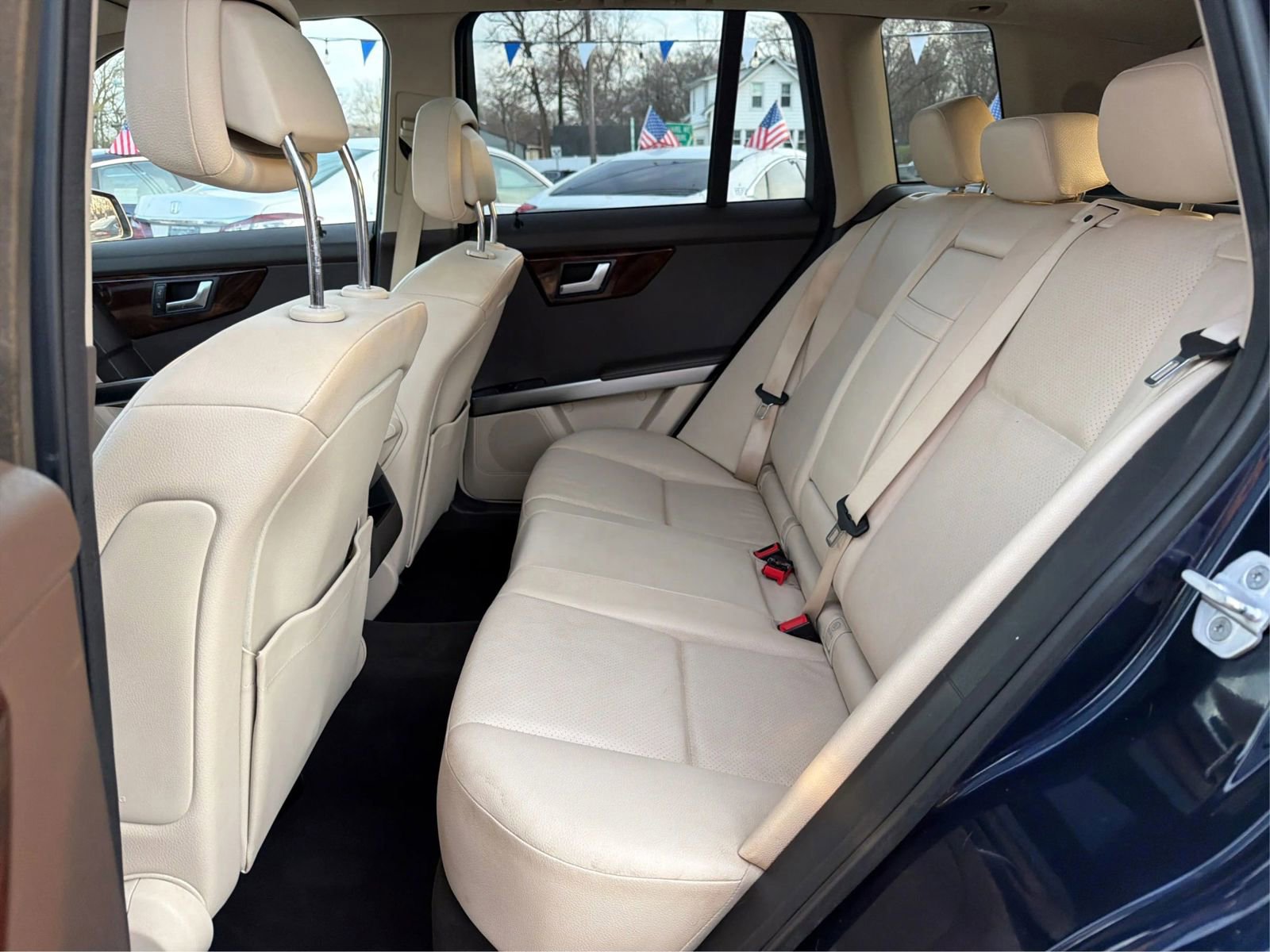 Used 2014 Mercedes-Benz GLK 250 BlueTEC 4MATIC image 10