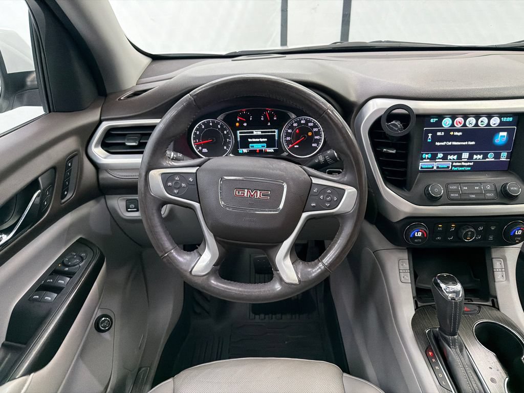 Used 2017 GMC Acadia SLT w/ LPO, Cargo Package FWD image 25