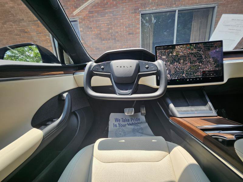 Used 2022 Tesla Model S AWD/4WD image 5