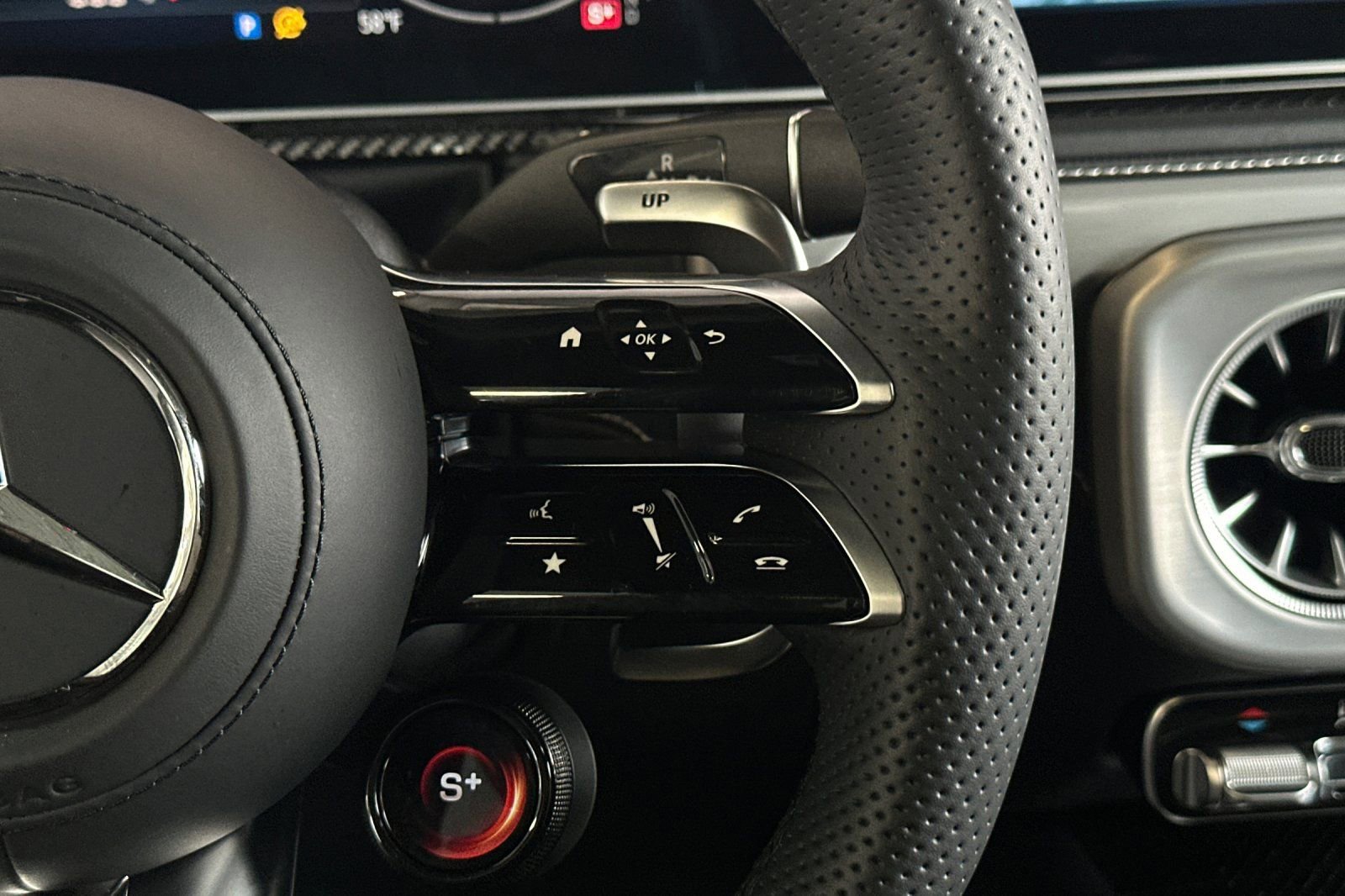 Used 2025 Mercedes-Benz G 63 AMG 4MATIC image 31