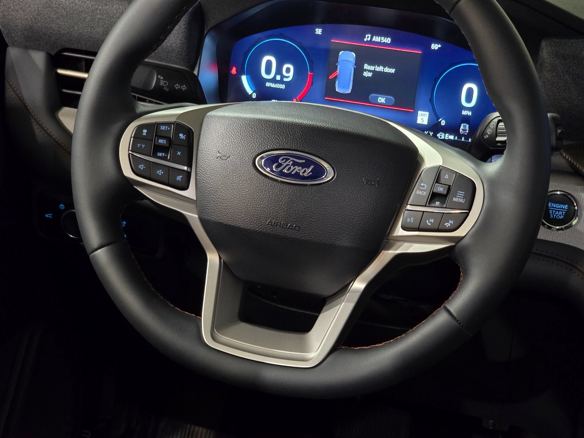 New 2026 Ford Explorer Active AWD/4WD image 23