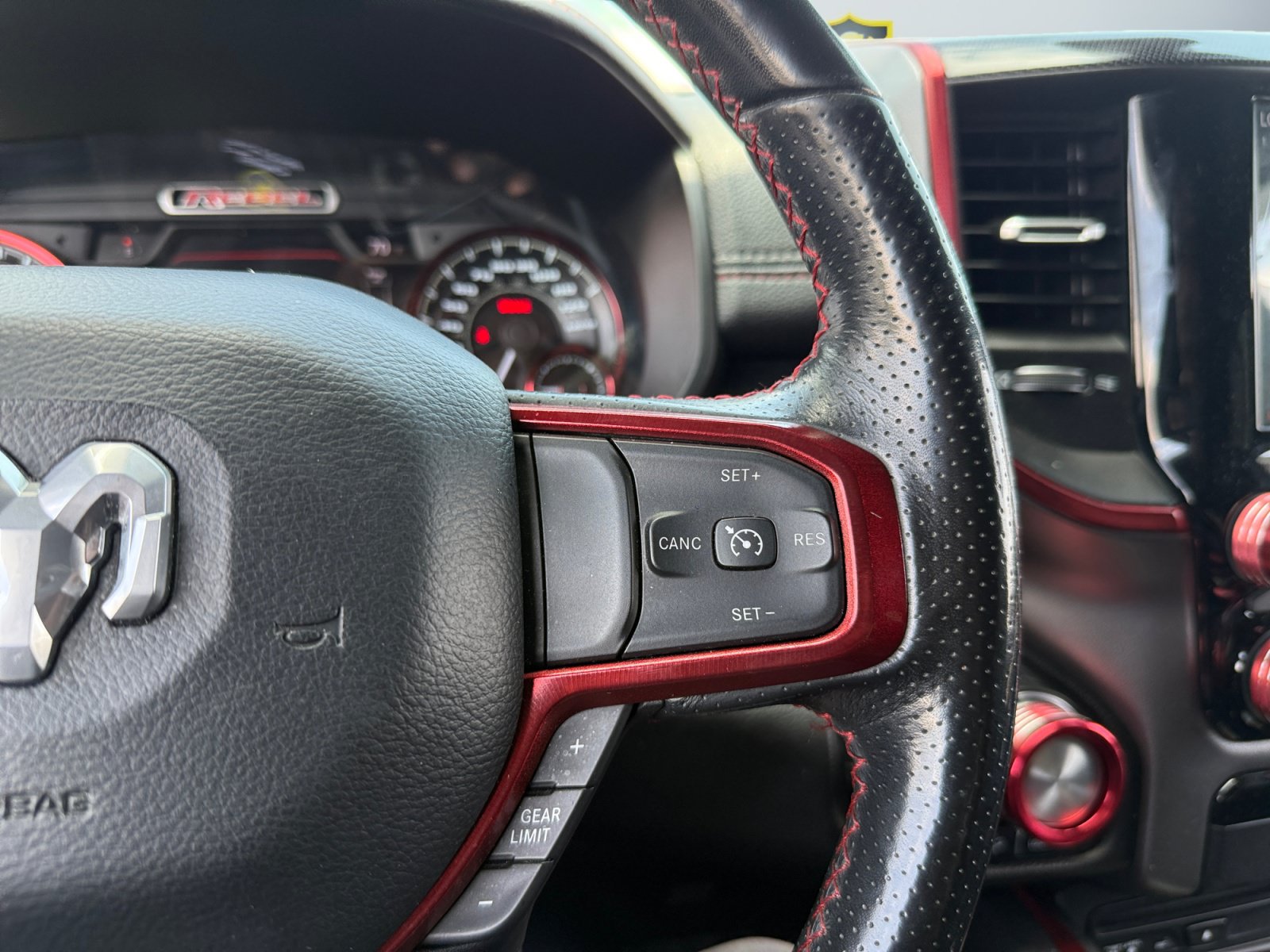 Used 2019 RAM 1500 Rebel w/ Rebel Level 1 Equipment Group AWD/4WD image 14