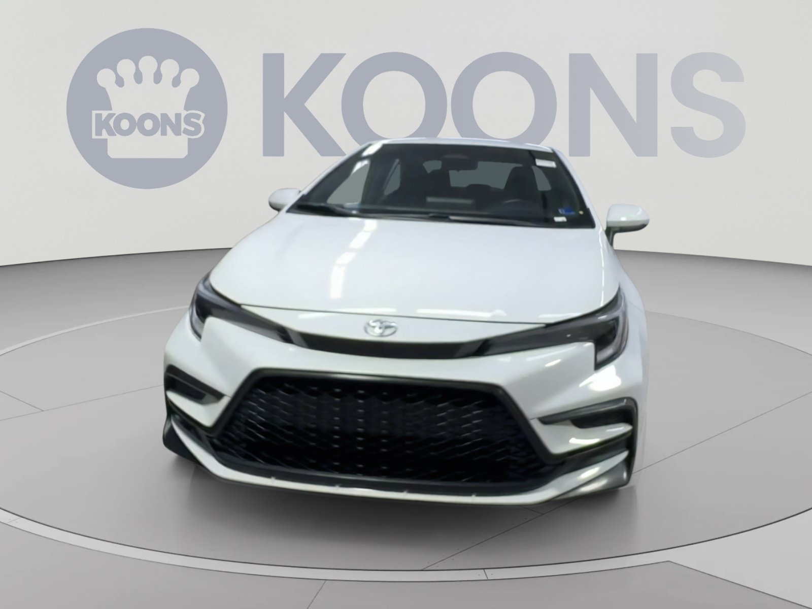 Used 2025 Toyota Corolla SE FWD image 4