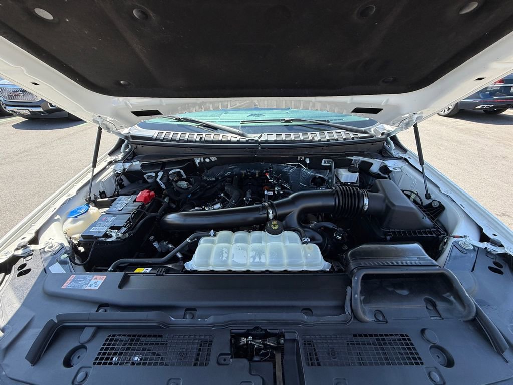 Used 2023 Ford Expedition Limited AWD/4WD image 29