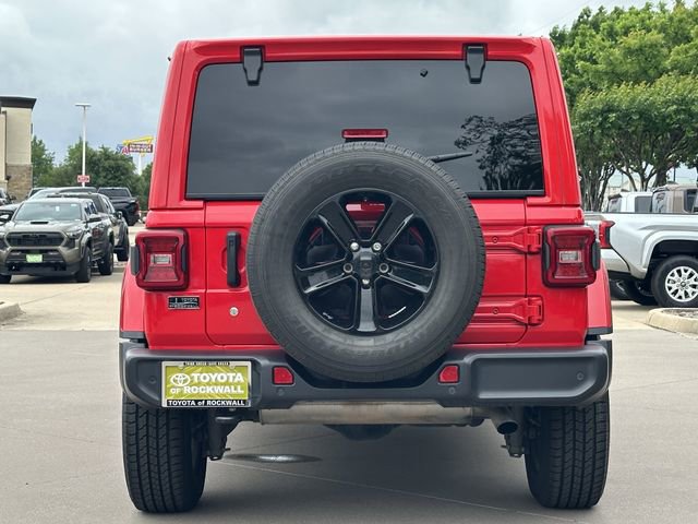 Used 2019 Jeep Wrangler Unlimited Sahara AWD/4WD image 4