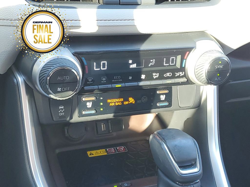 Certified 2022 Toyota RAV4 Limited image 27