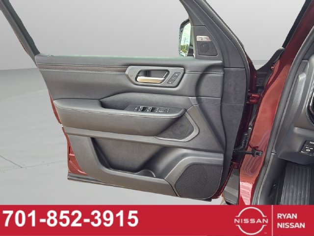 New 2026 Nissan Armada SL w/ Captain's Chari Seat Package AWD/4WD image 18