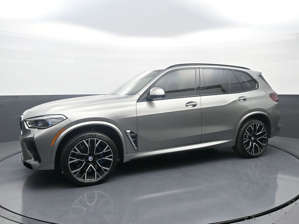 Used 2022 BMW X5 M w/ Executive Package image 4
