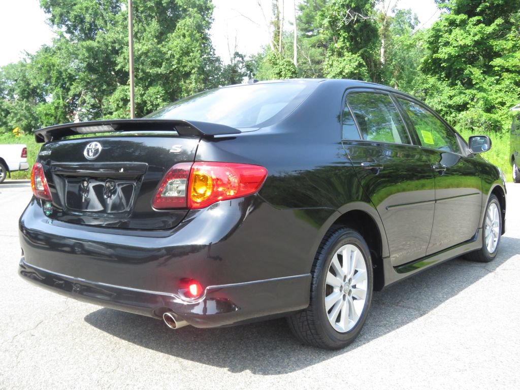 Used 2010 Toyota Corolla S FWD image 5