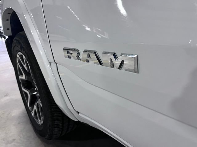 Used 2026 RAM 1500 Laramie AWD/4WD image 33