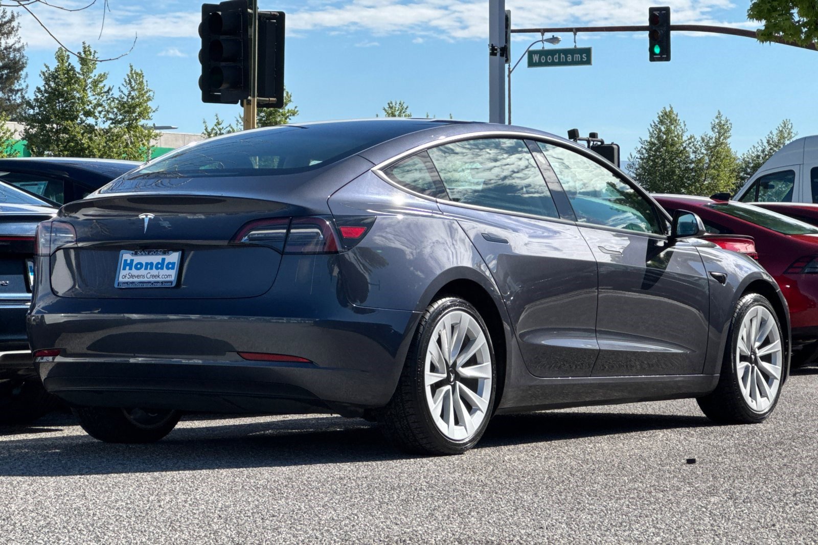 Used 2023 Tesla Model 3 Standard Range image 8