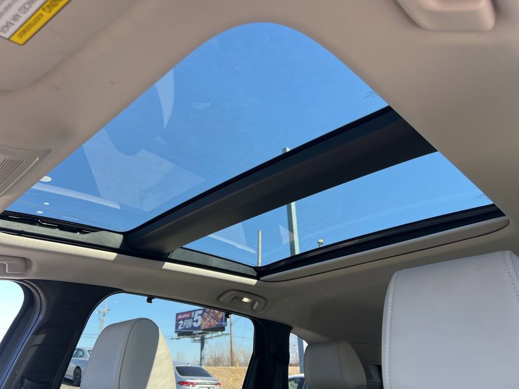 Used 2024 MAZDA CX-90 Plug-In Hybrid w/ Premium Pkg image 32