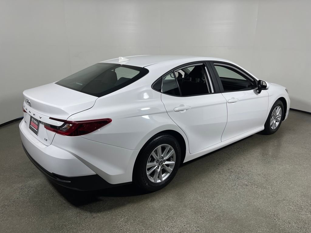 Certified 2025 Toyota Camry LE image 3
